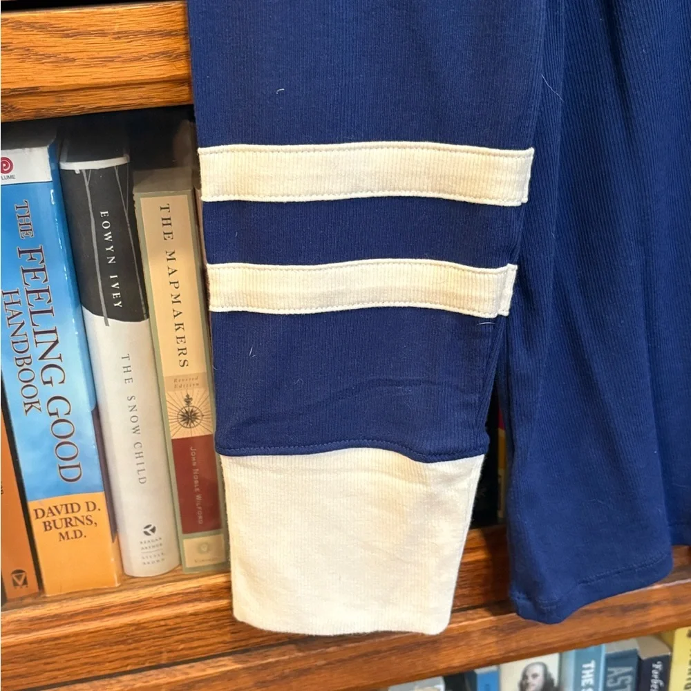 Torrid NWT Blue and White Ribbed Henley Varsity Long Sleeve Top - Picture 4 of 9